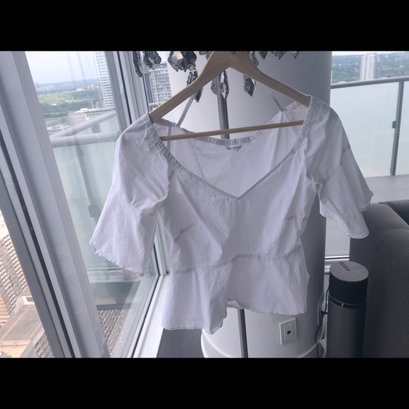 White peplum top - Picture 4 of 4